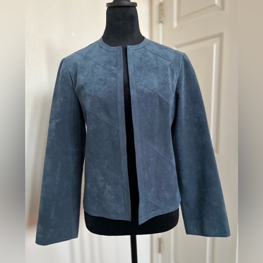Chic vintage blue faux suede jacket